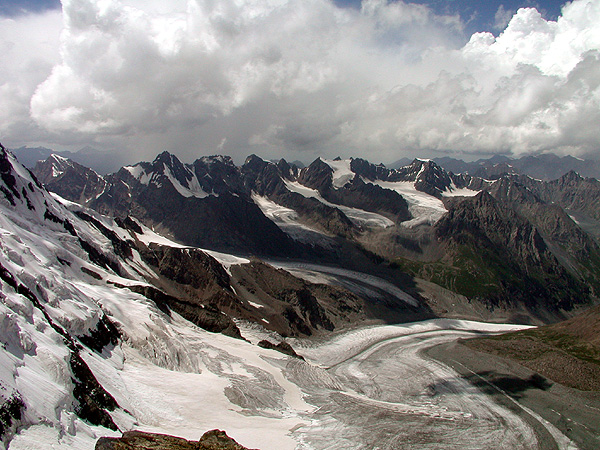 ...посмотреть следующее фото...
