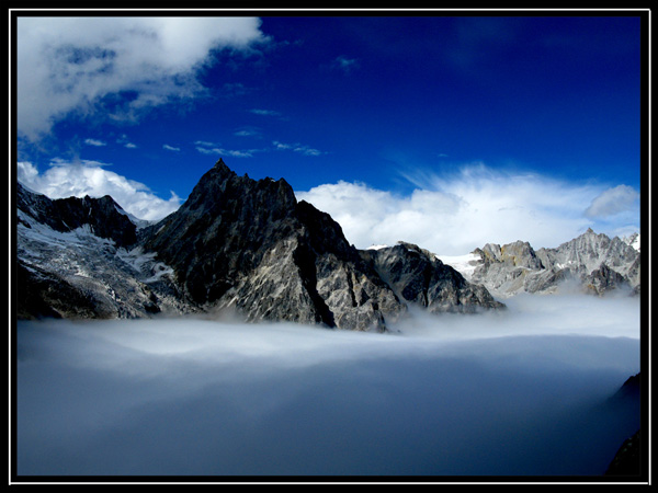 Little Konka, (5928m)...посмотреть следующее фото...