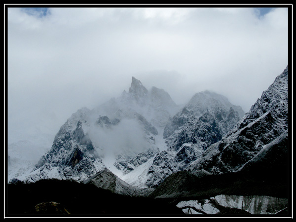Little Konka, (5928m)...посмотреть следующее фото...