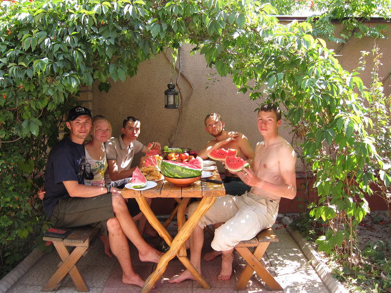 В Бишкеке...посмотреть следующее фото...