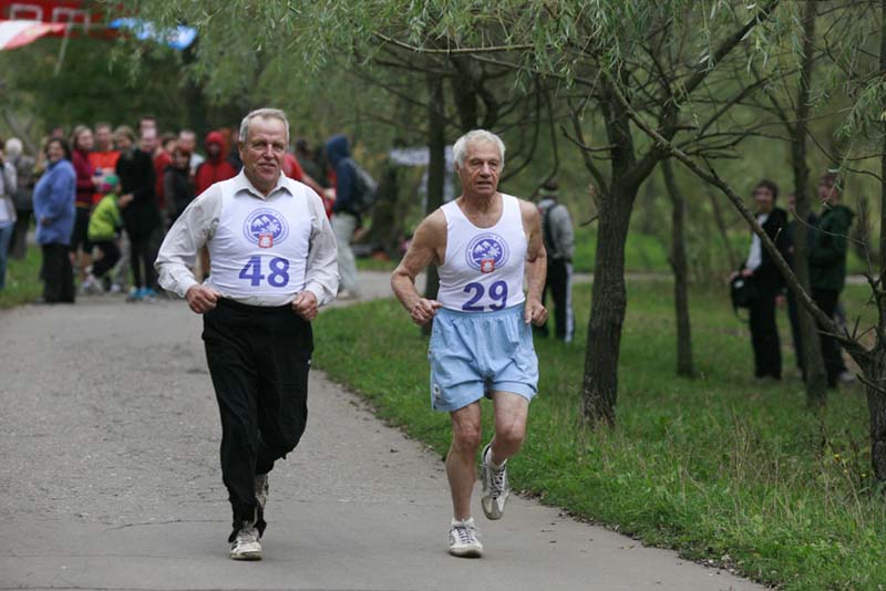...посмотреть следующее фото...