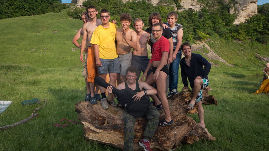 ...посмотреть следующее фото...