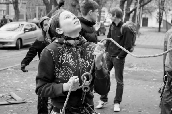...посмотреть следующее фото...